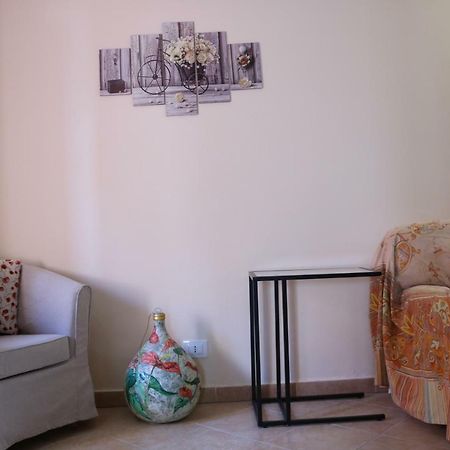 Casa Vacanze Elena Rometta ภายนอก รูปภาพ