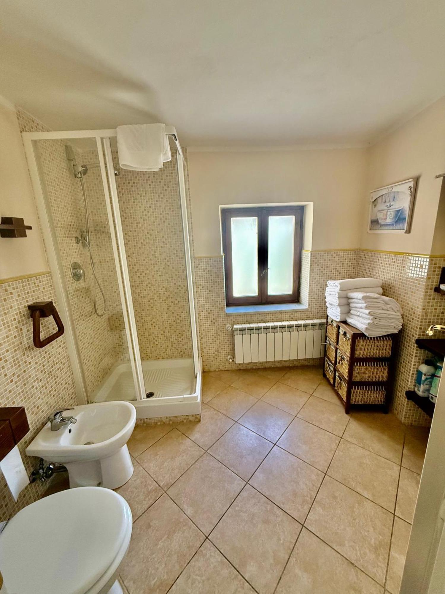 Casa Vacanze Elena Rometta ภายนอก รูปภาพ