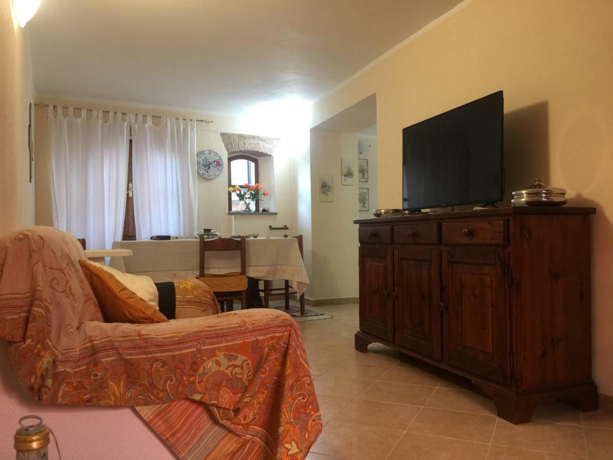 Casa Vacanze Elena Rometta ภายนอก รูปภาพ
