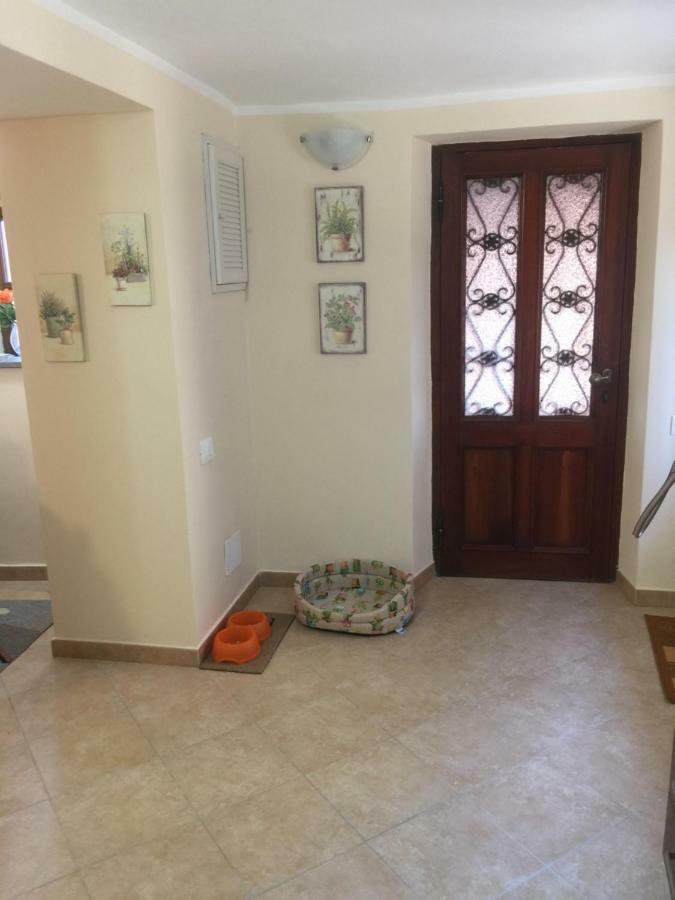 Casa Vacanze Elena Rometta ภายนอก รูปภาพ