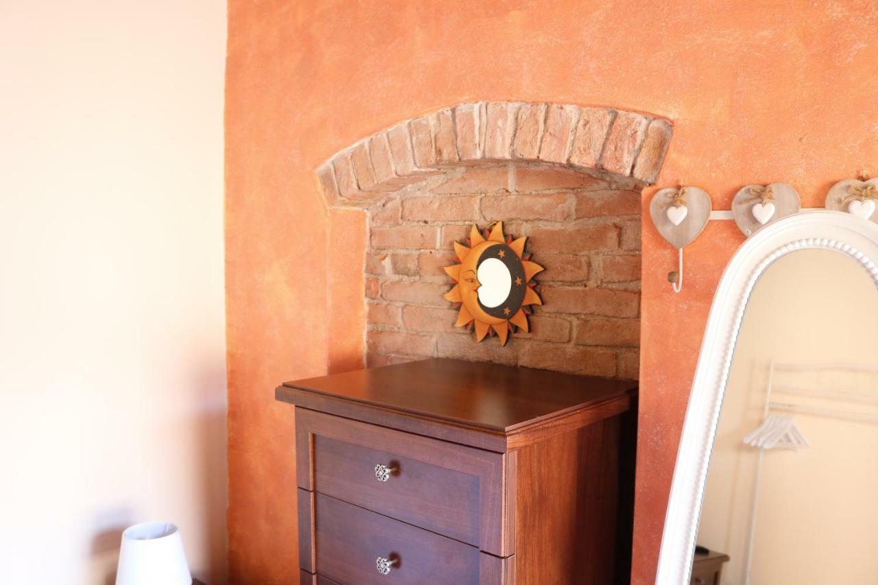 Casa Vacanze Elena Rometta ภายนอก รูปภาพ