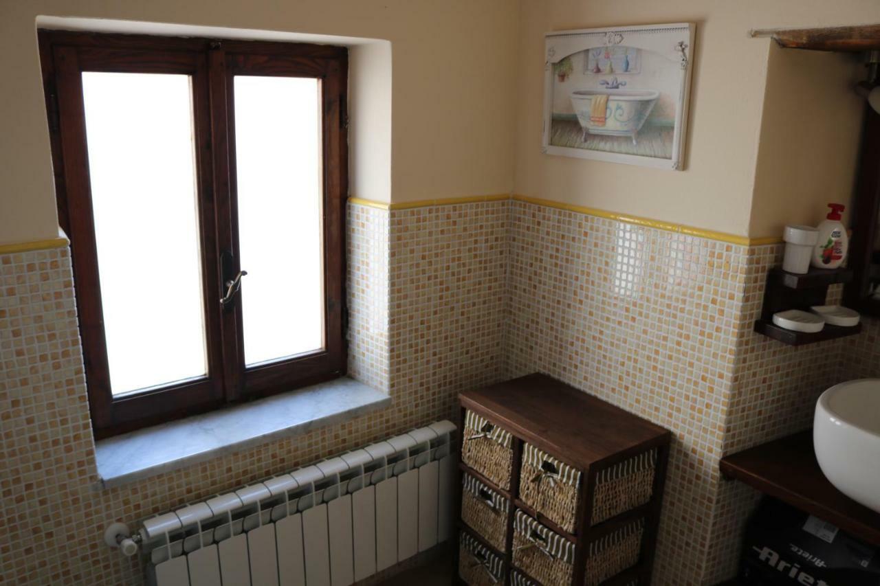 Casa Vacanze Elena Rometta ภายนอก รูปภาพ