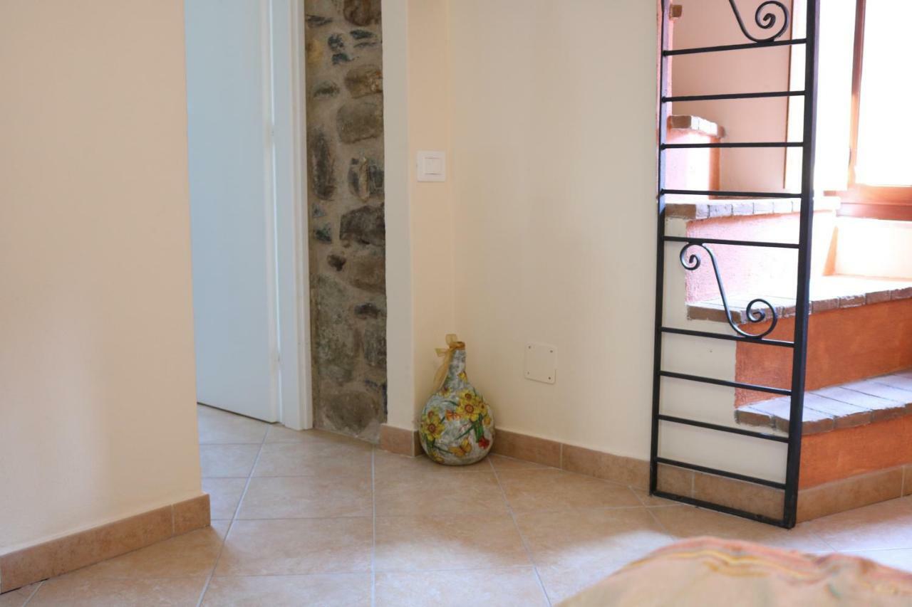 Casa Vacanze Elena Rometta ภายนอก รูปภาพ