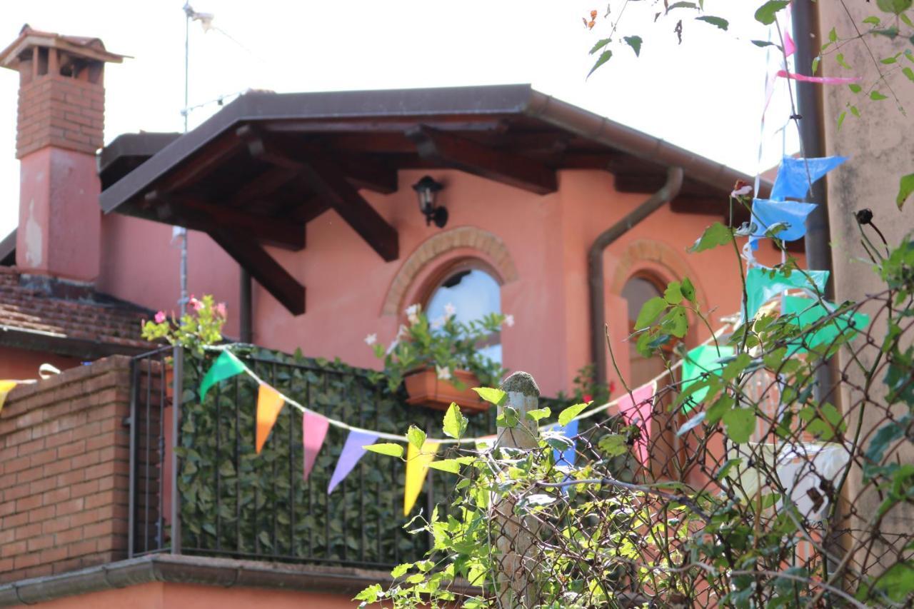 Casa Vacanze Elena Rometta ภายนอก รูปภาพ