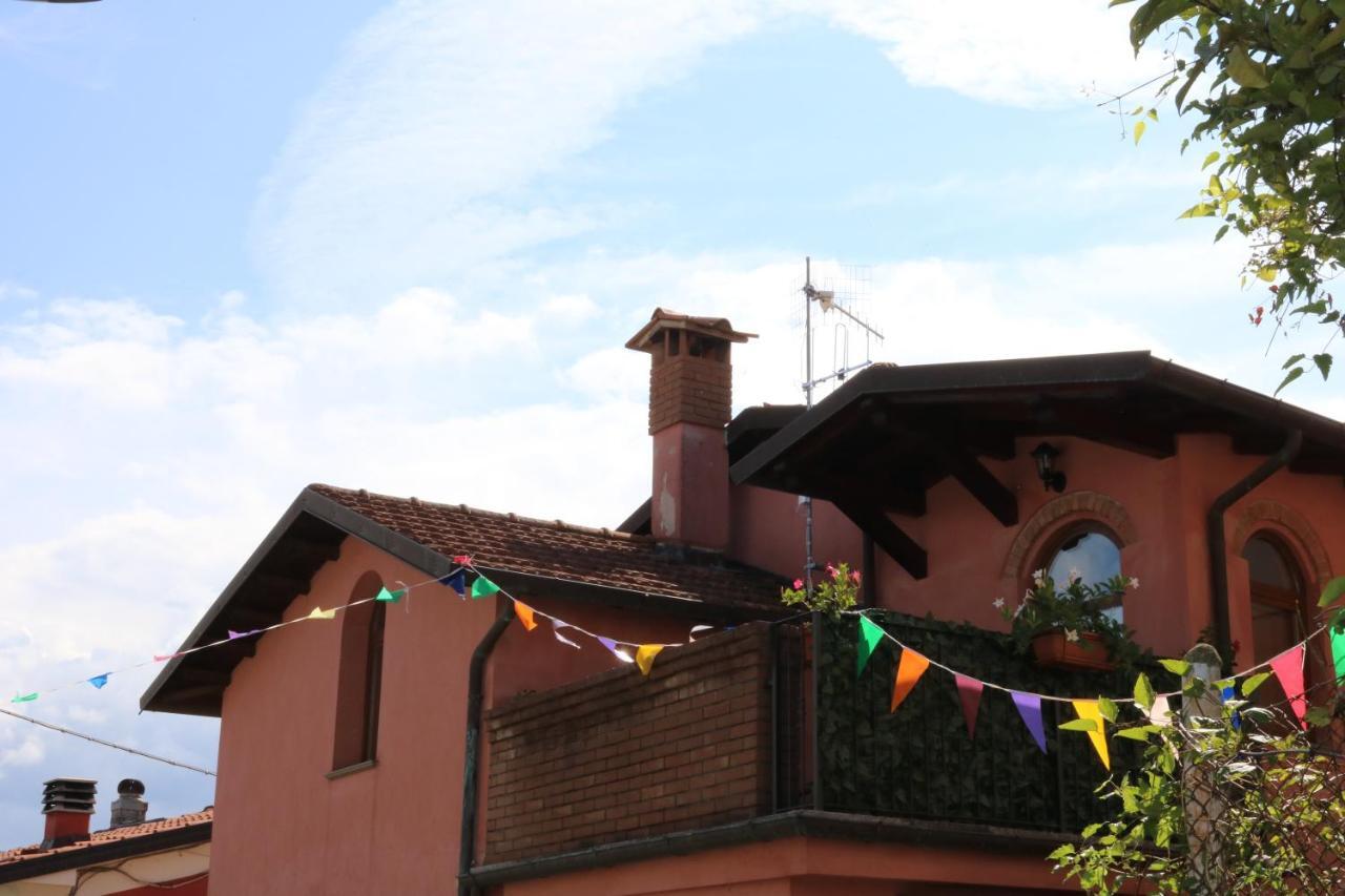 Casa Vacanze Elena Rometta ภายนอก รูปภาพ